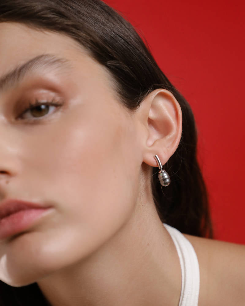 Baroque Pearl Spike Earrings 8mm Grey Agora