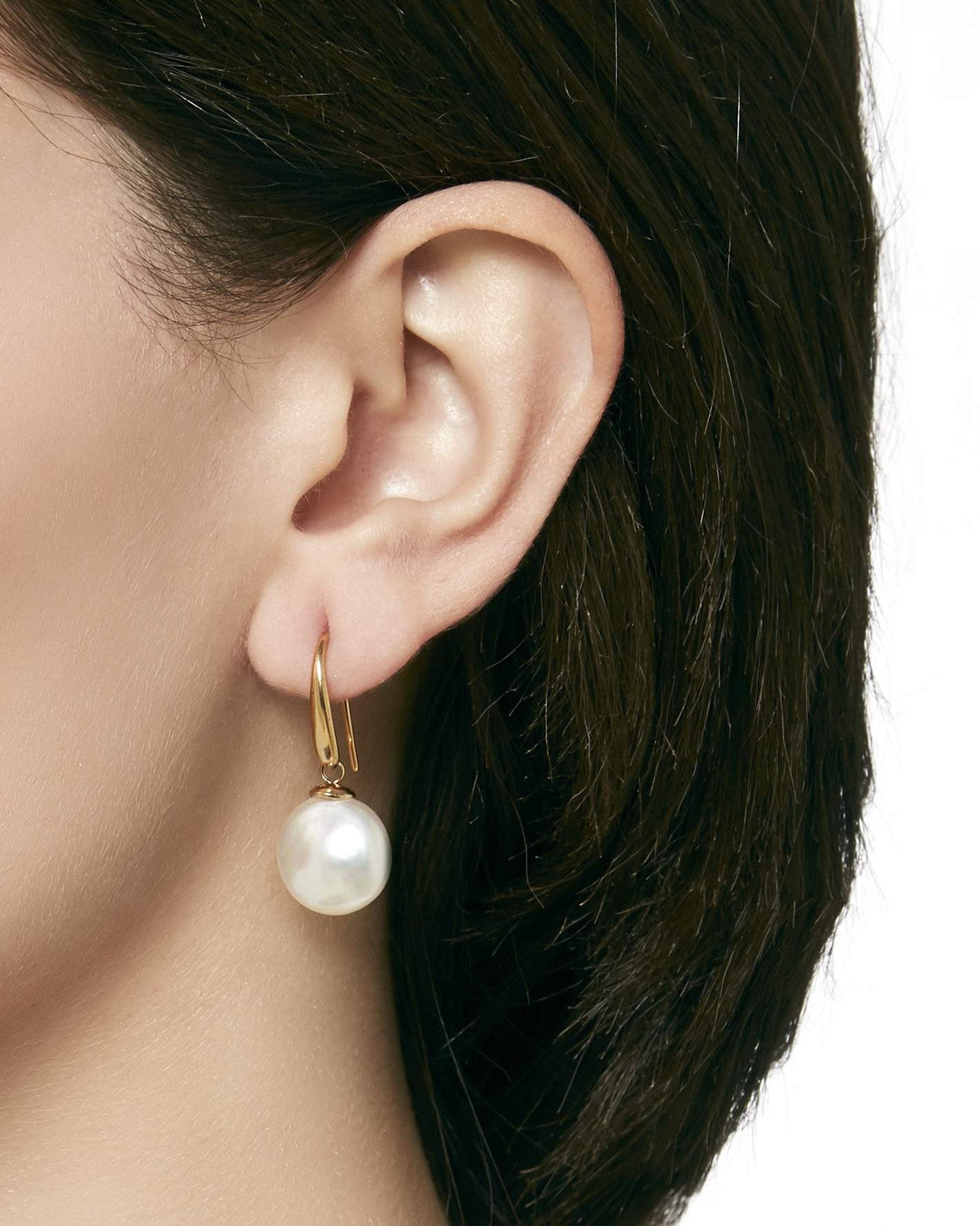 Pearl Earrings Short 12mm Golden Oval Nuada