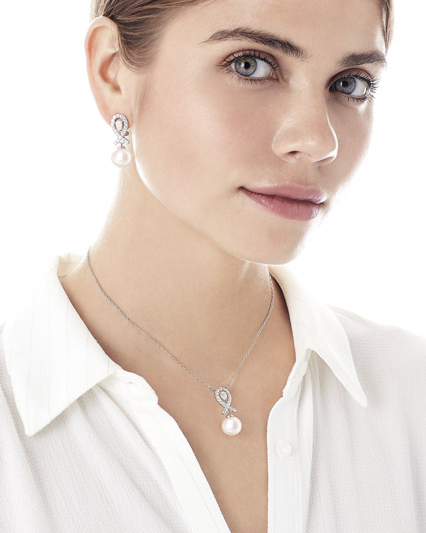 Pendientes Perla 12mm y Lazo de Circonitas Exquisite