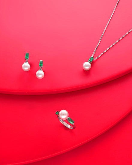 Pearl Earrings 8mm and Emerald Green Zirconia Selene