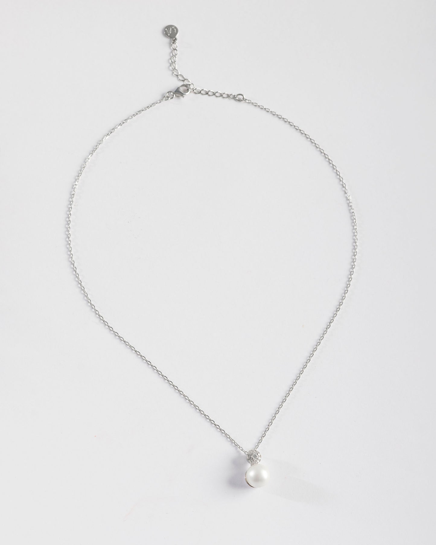 Pearl Pendant Necklace 10mm and Rosette Zirconia Exquisite