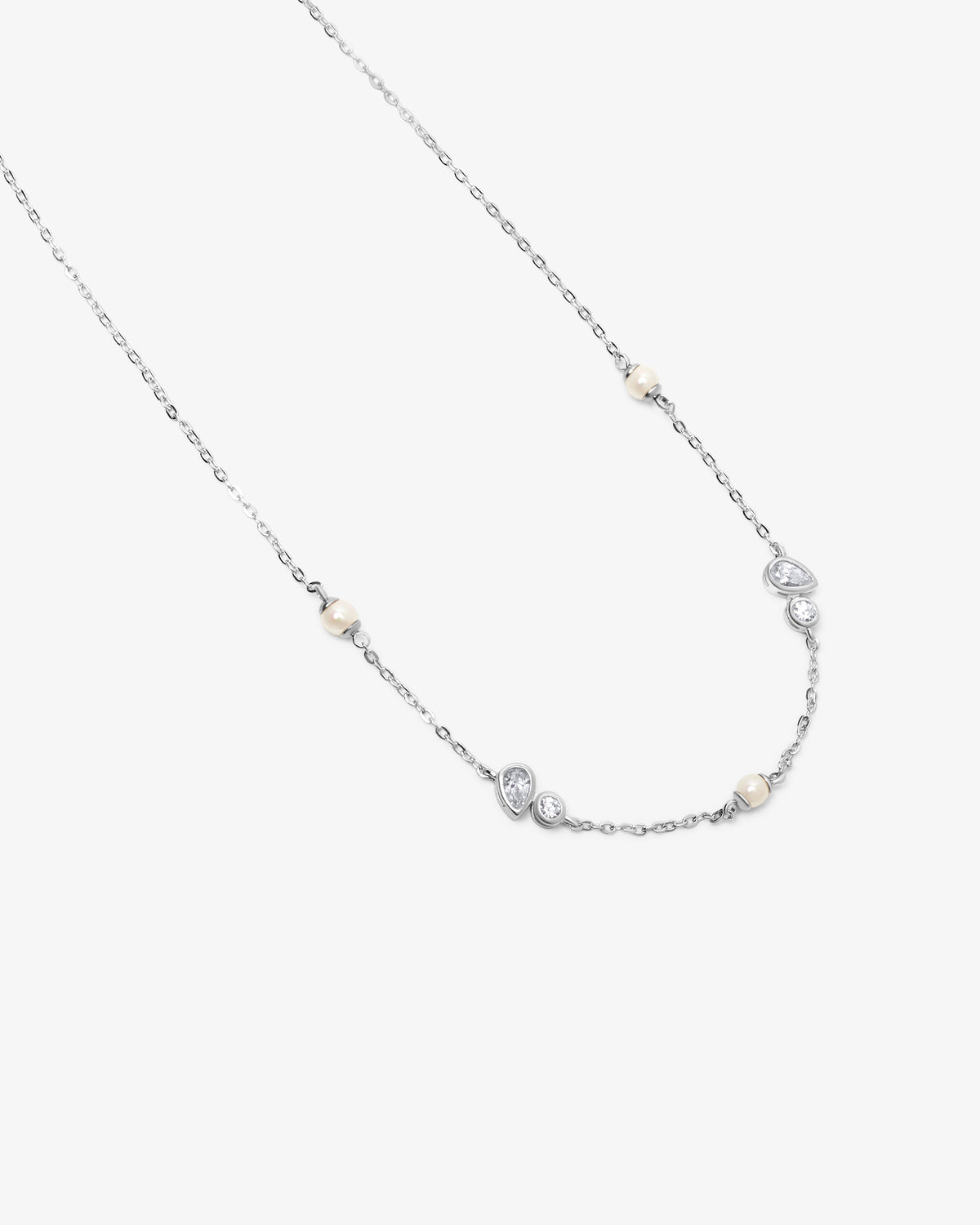 Collar de cadena en plata con perlas y circonitas Nova