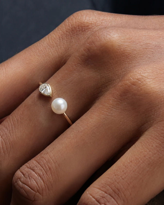 Ring pearl and zirconia Duo Nova
