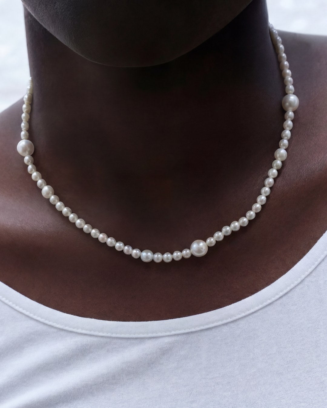 Necklace, White Pearl, Essence