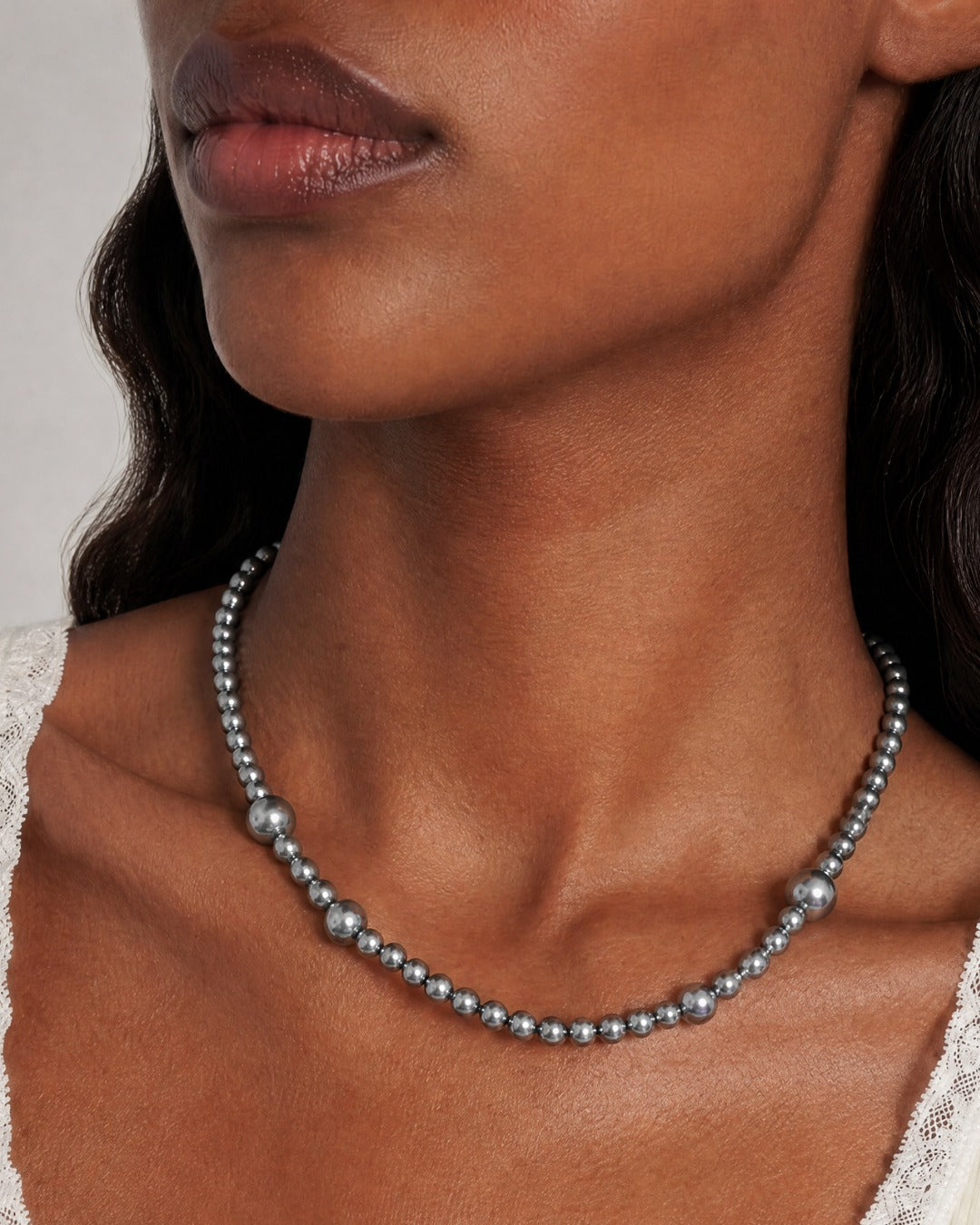 Necklace, grey pearl, Essence