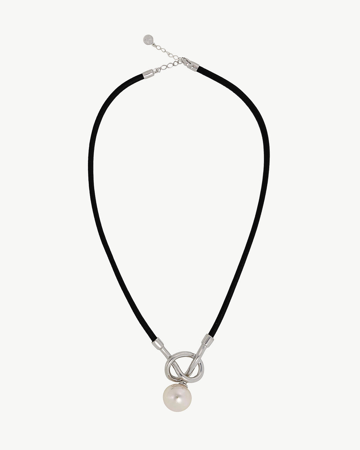 Collar Cuero y Perla Negro Sicilia