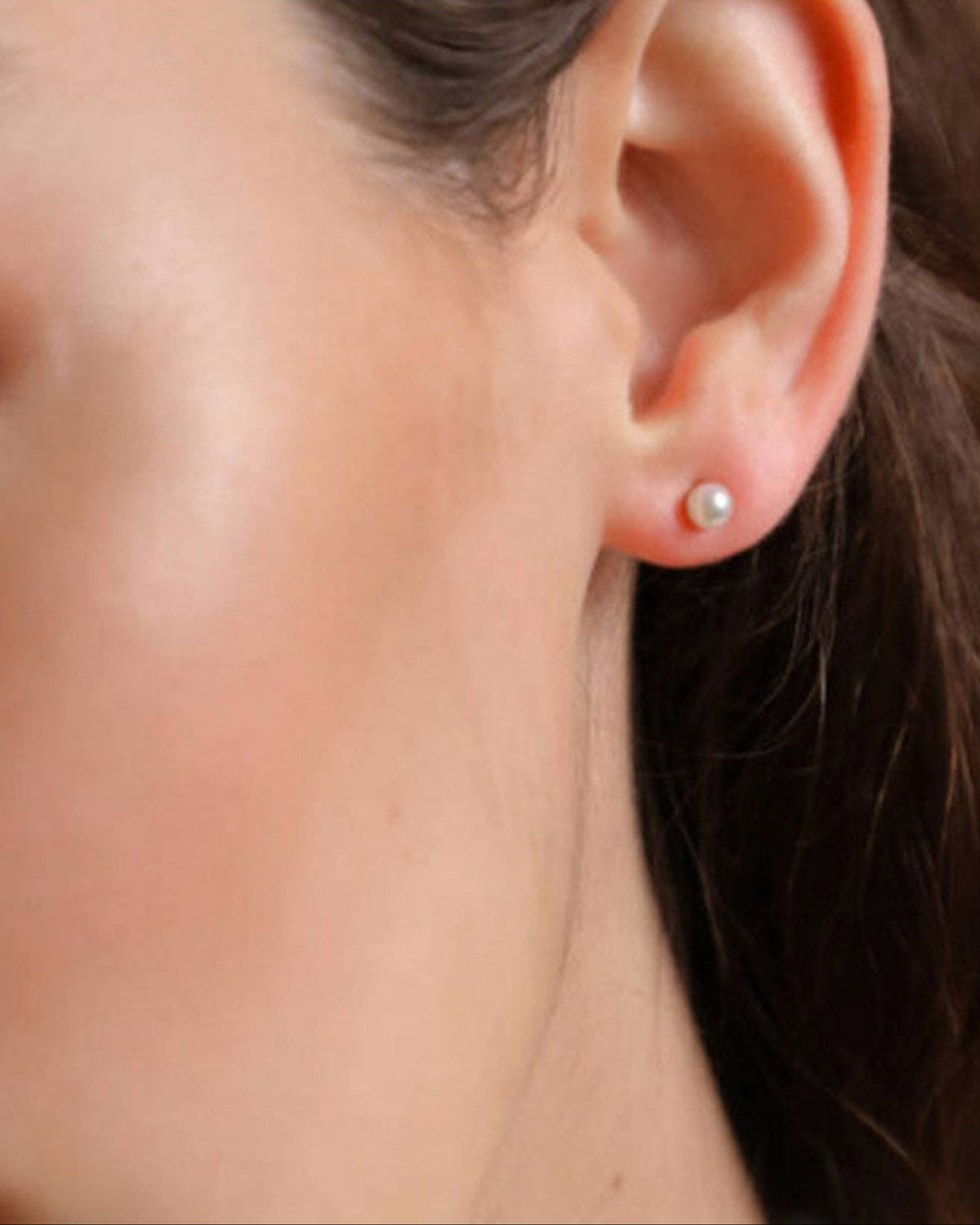 Pendientes Dorados Perla 4mm Lyra MAJORICA