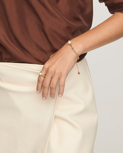 Gold and Pearl Ring Links 