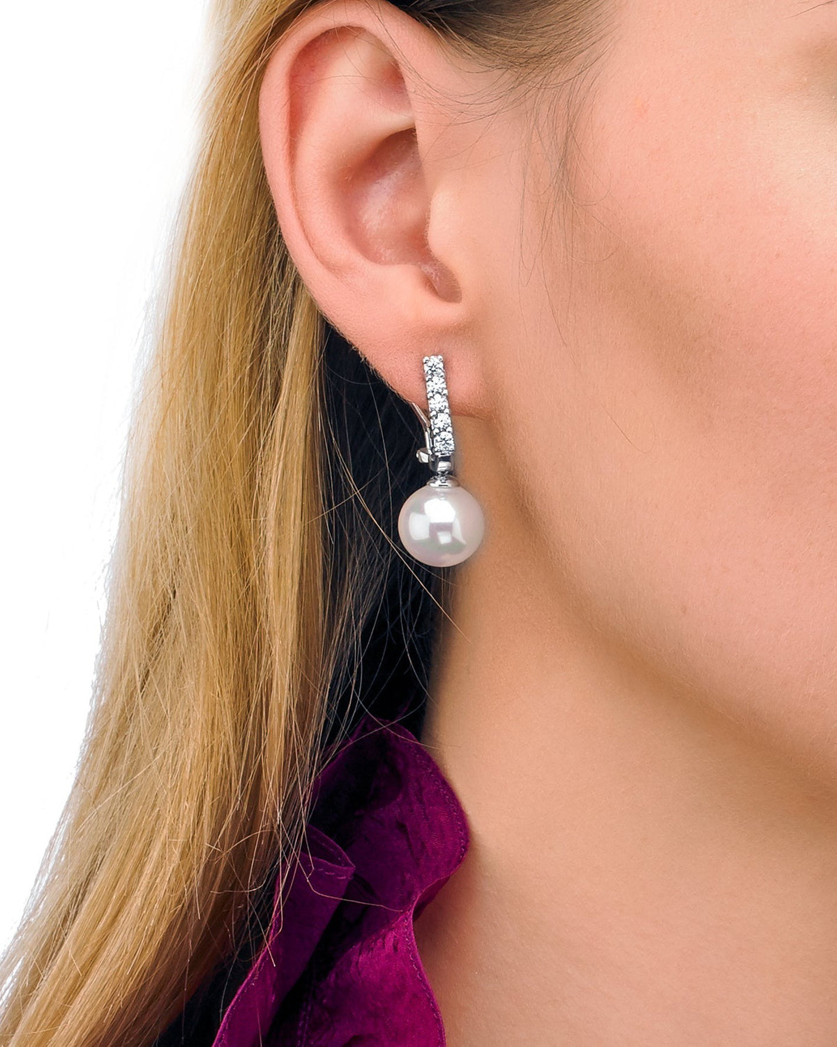 Pearl Earrings Omega Clasp Lilit