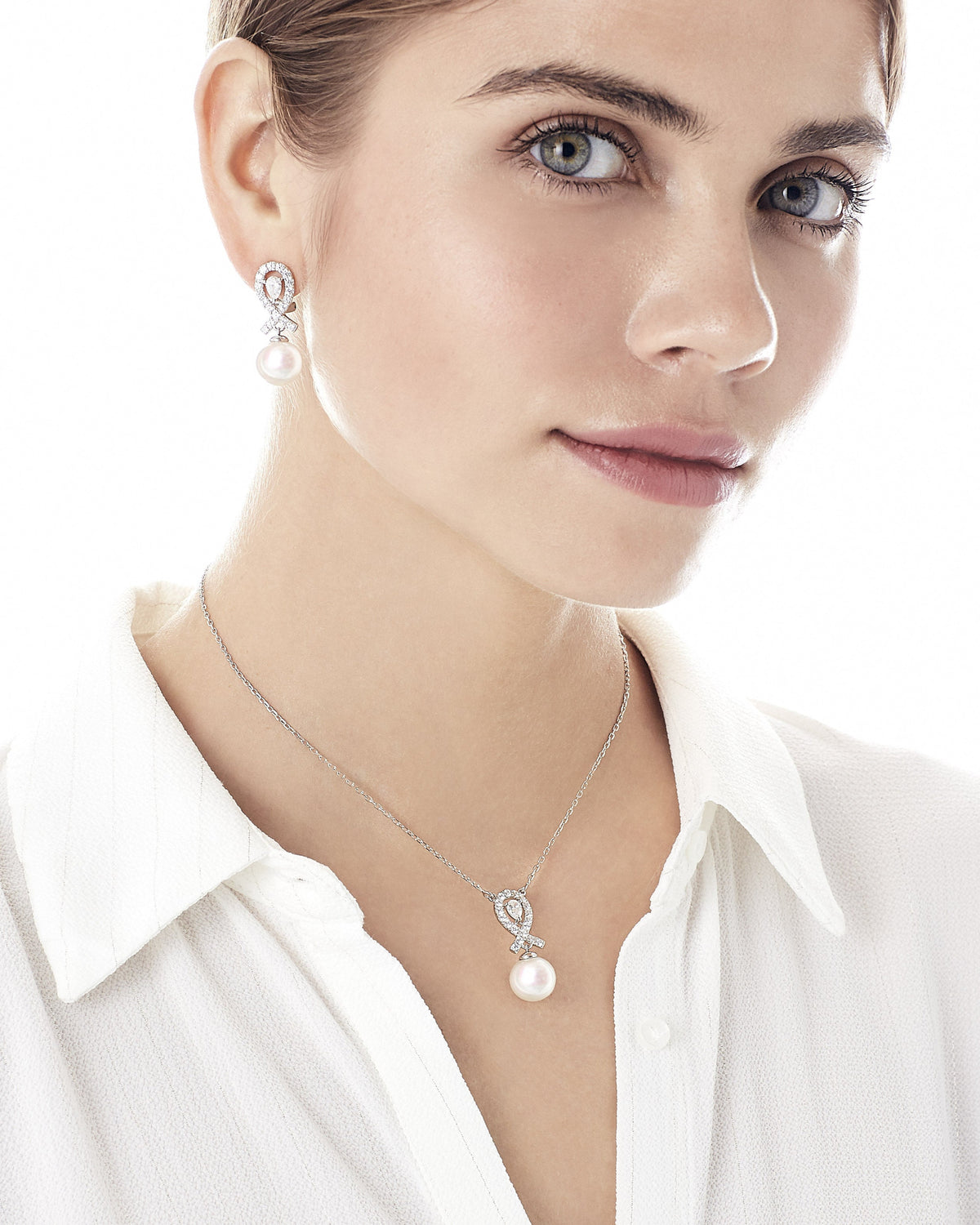Ohrringe mit Zirkonschleife Exquisite