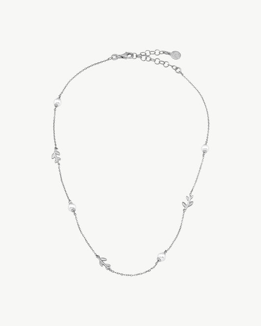 Pearl Necklace with Leaves 5mm Juliette