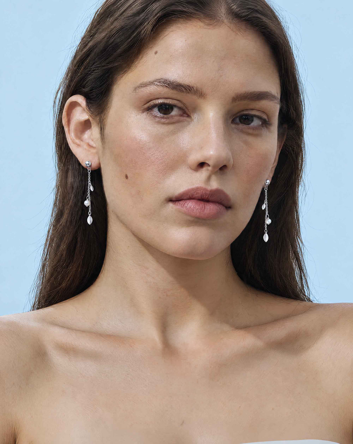Long Earrings with Leaves and 4mm Pearl Romea