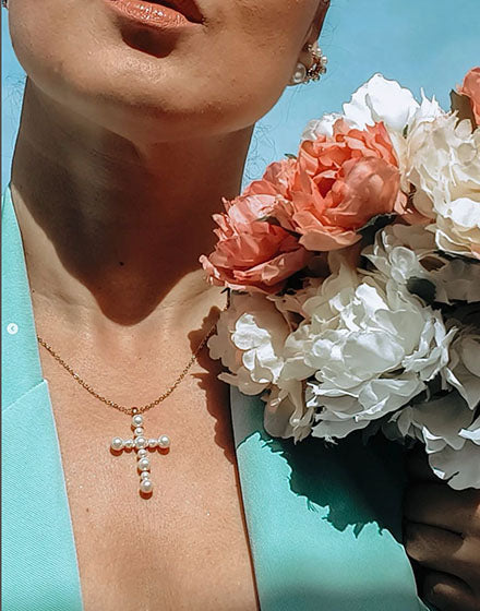 Weißer Kreuzanhänger Cruces