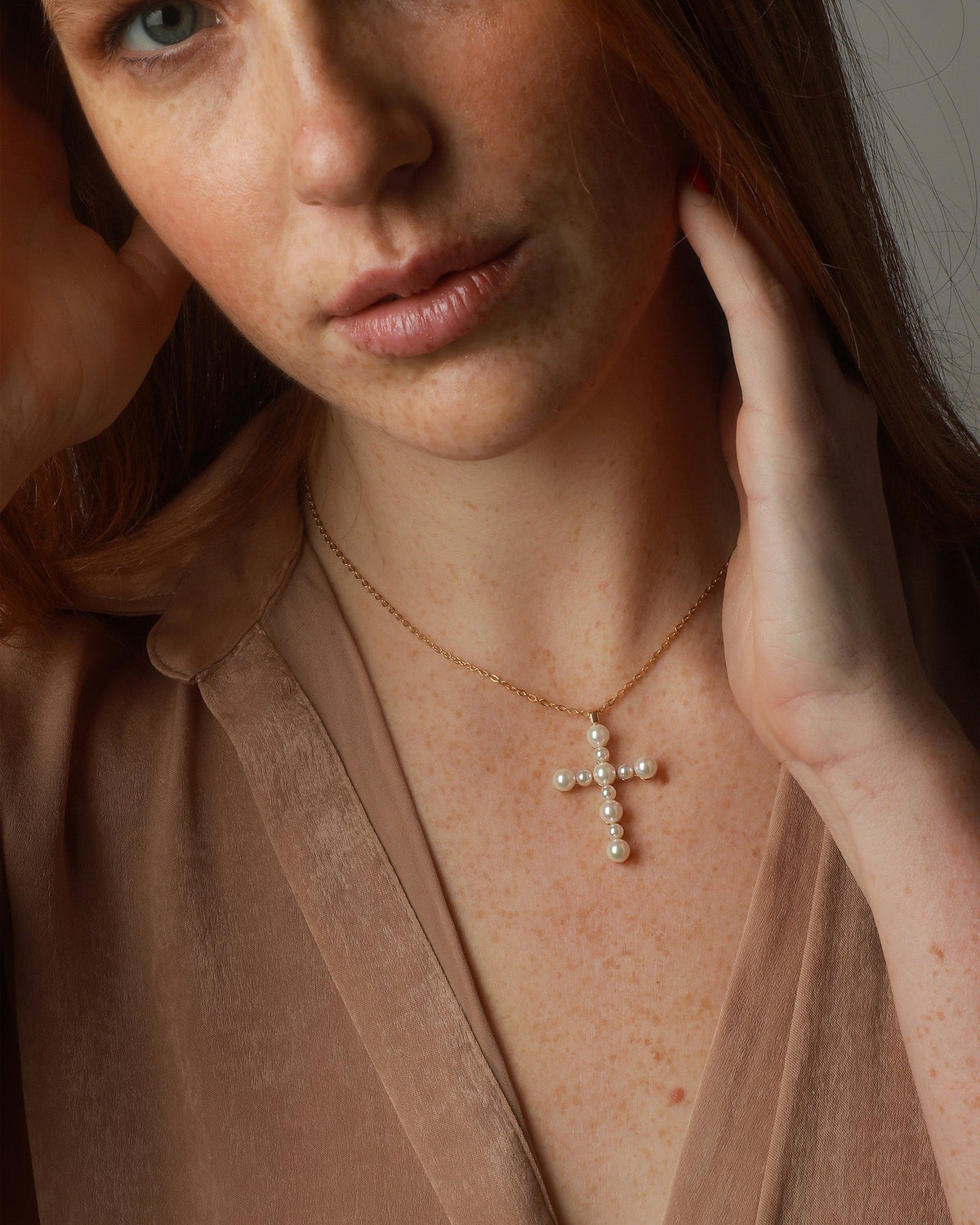 Weißer Kreuzanhänger Cruces