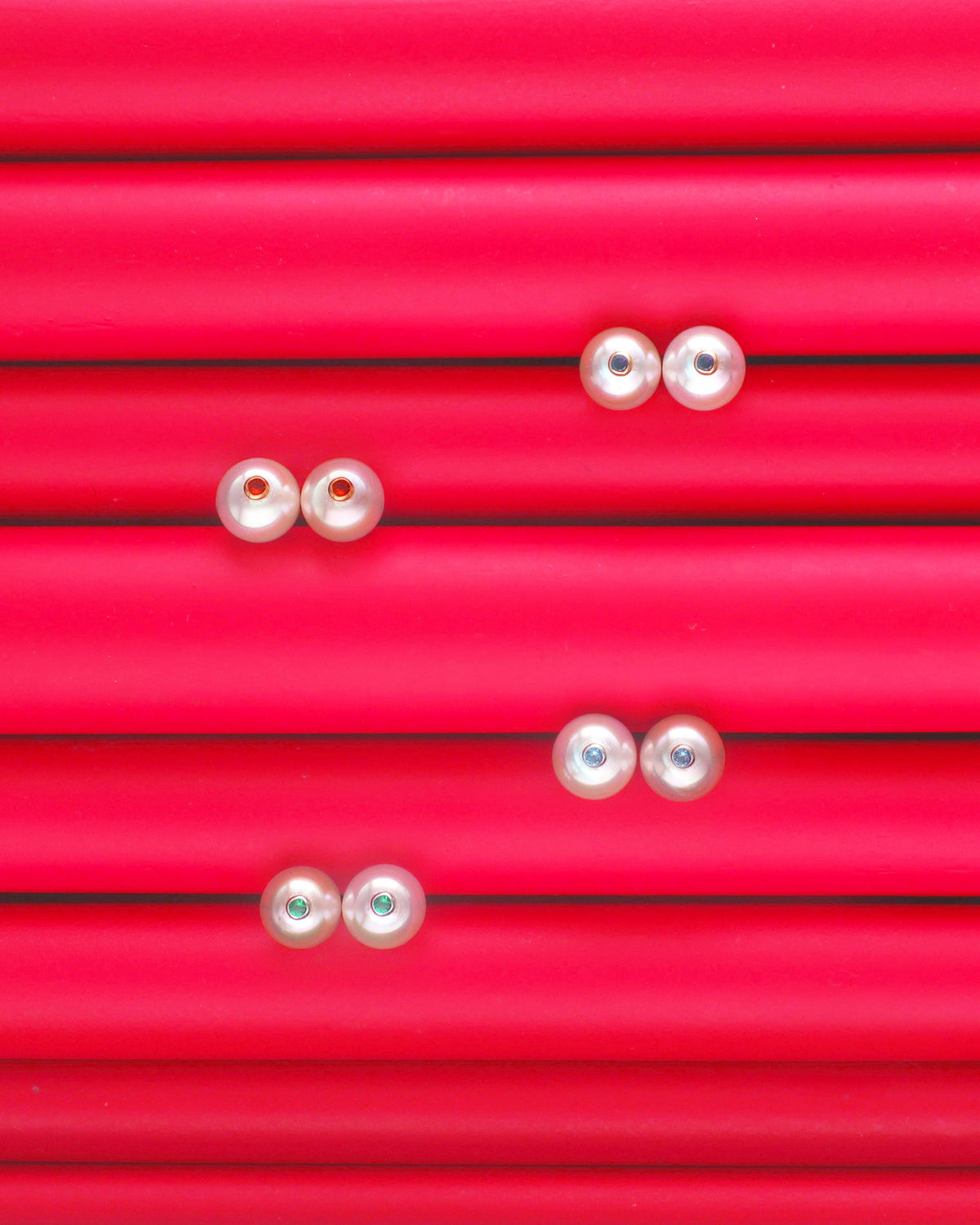 Pendientes Perla 8mm y Circonita Morado Color Pop