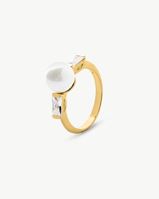 Pearl Ring 8mm and 2 Zirconia Golden Selene