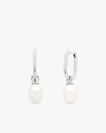 Baroque Pearl Short Earrings Tender