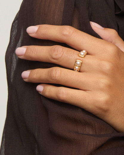 Open Pearl Ring 4 and 5mm Golden Essence