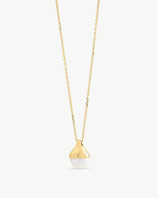 Necklace with Gold Pendant and 10mm Pearl Drop