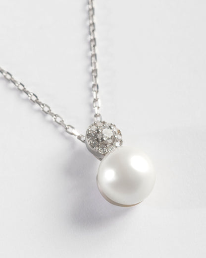 Pearl Pendant Necklace 10mm and Rosette Zirconia Exquisite