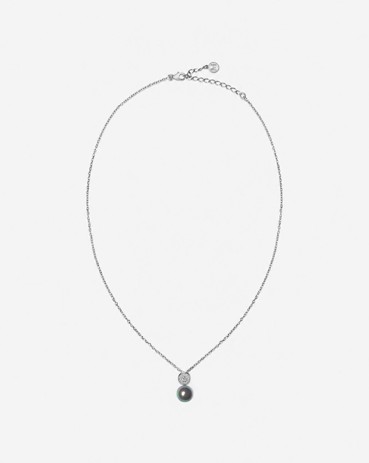 Silver necklace with zircon rosette and grey pearl Exquisite