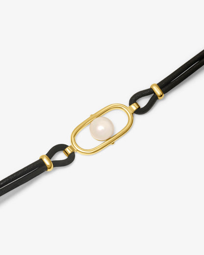 Lederarmband aus 18 Karat vergoldetem und Perle