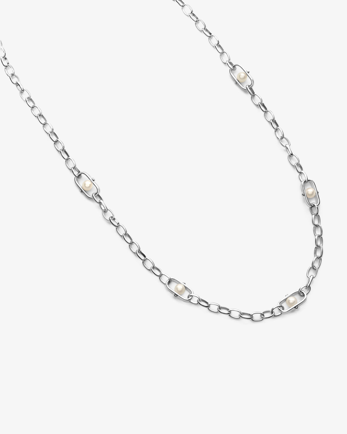 Silver choker with pearls and logo Libre