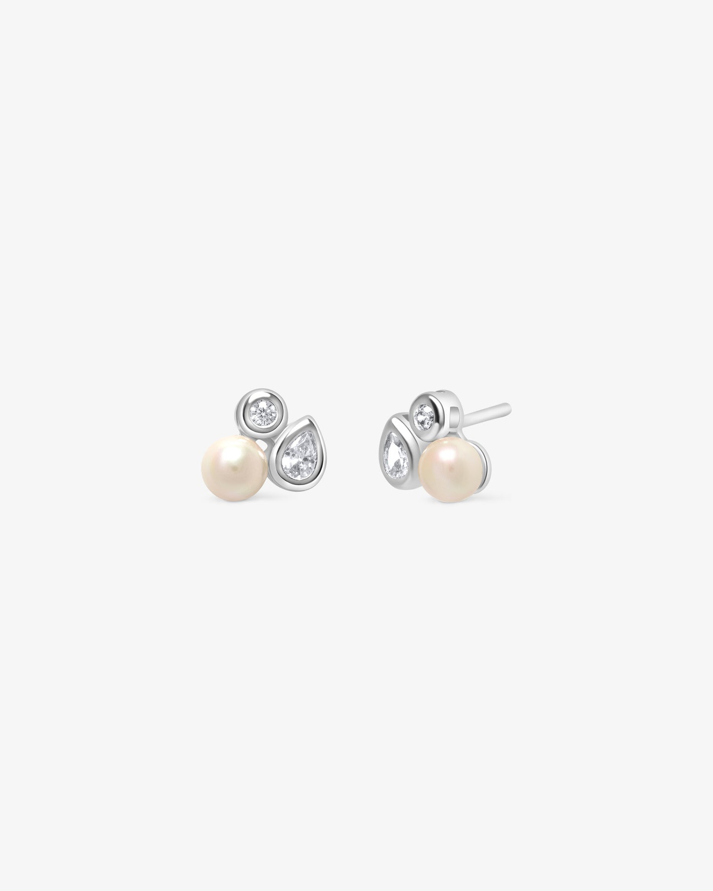Pendientes cortos de plata con perla y circonitas Nova