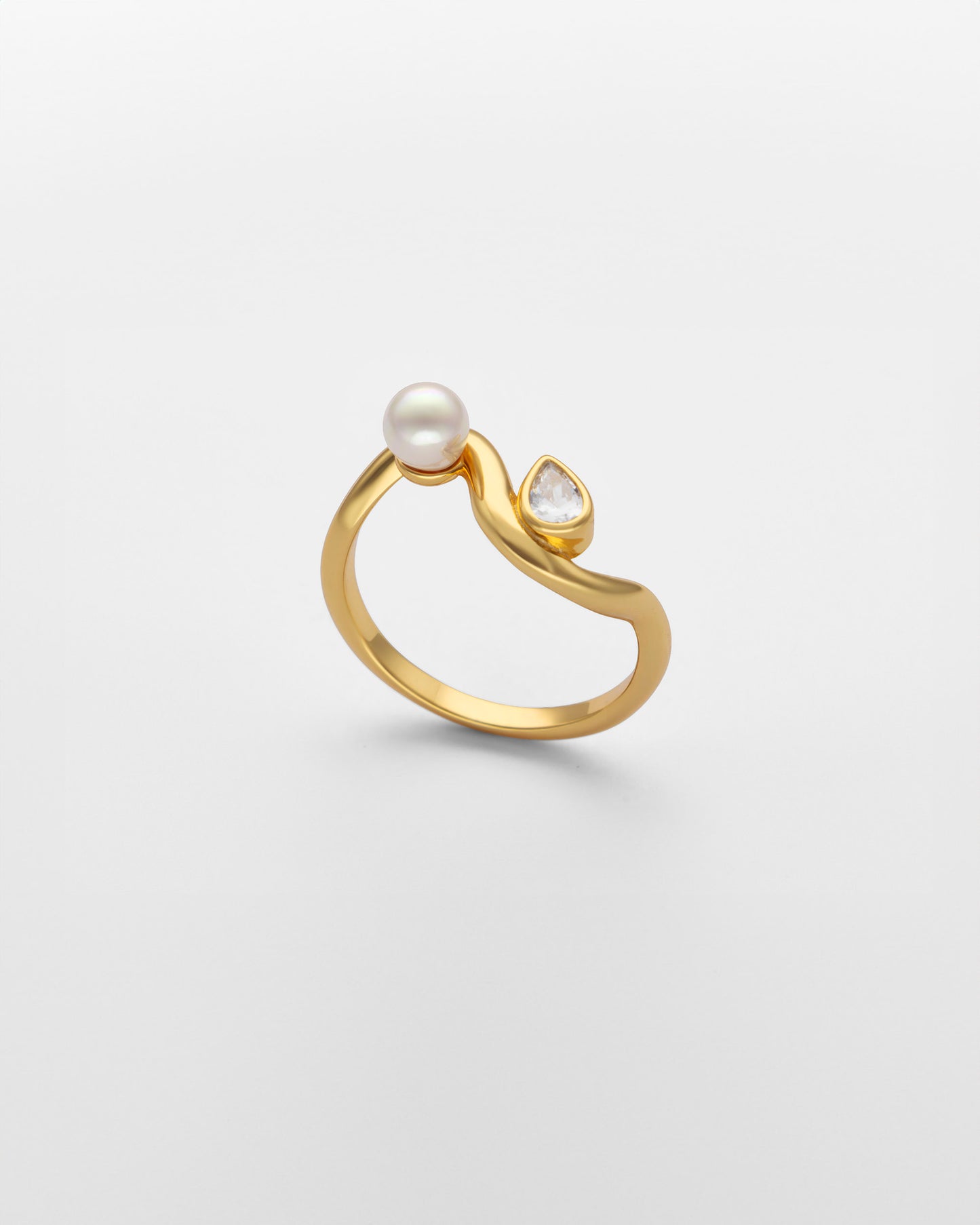 S Harmony Ring mit Zirkonia und Nova-Perle