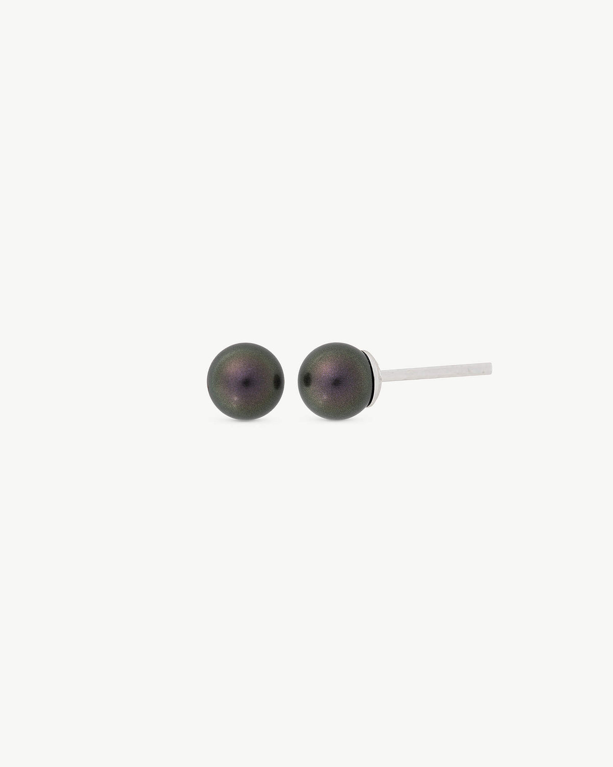 Pearl Earrings 4mm Tahitian Lyra