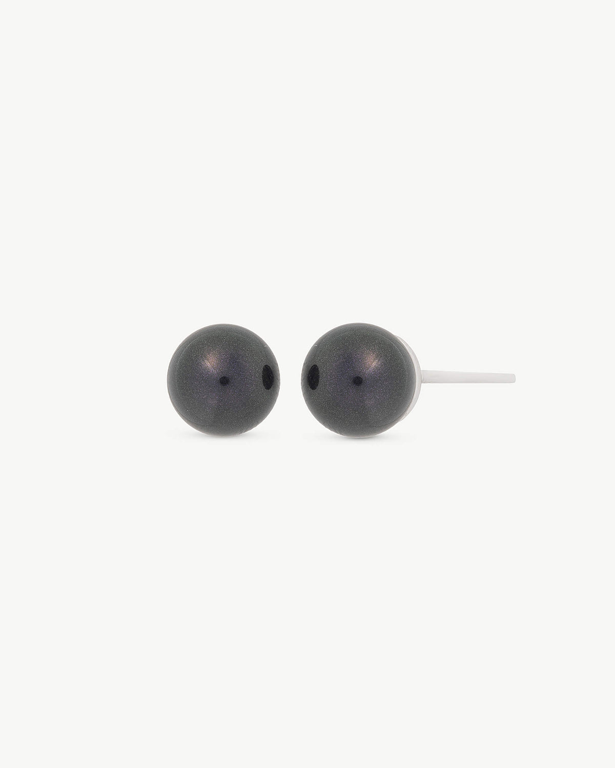 6mm schwarze Perlenohrringe Lyra