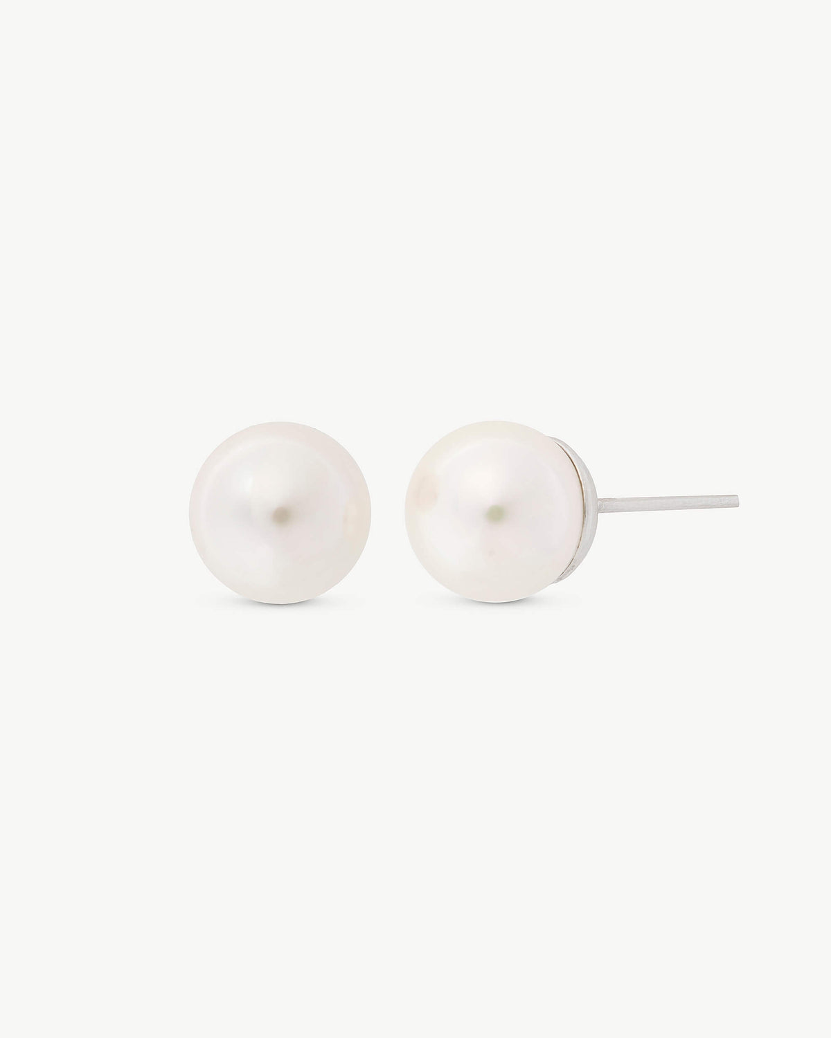 7mm Perlenohrringe Lyra