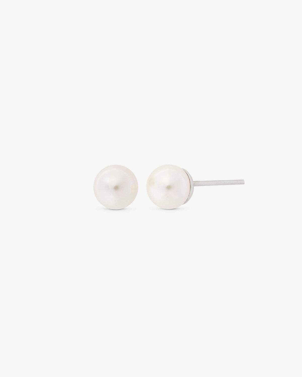 5mm Perlenohrringe Lyra