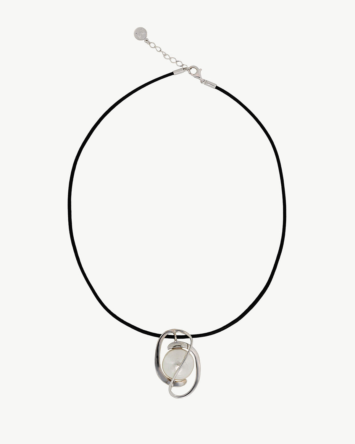 Collar Negro y Perla Córcega