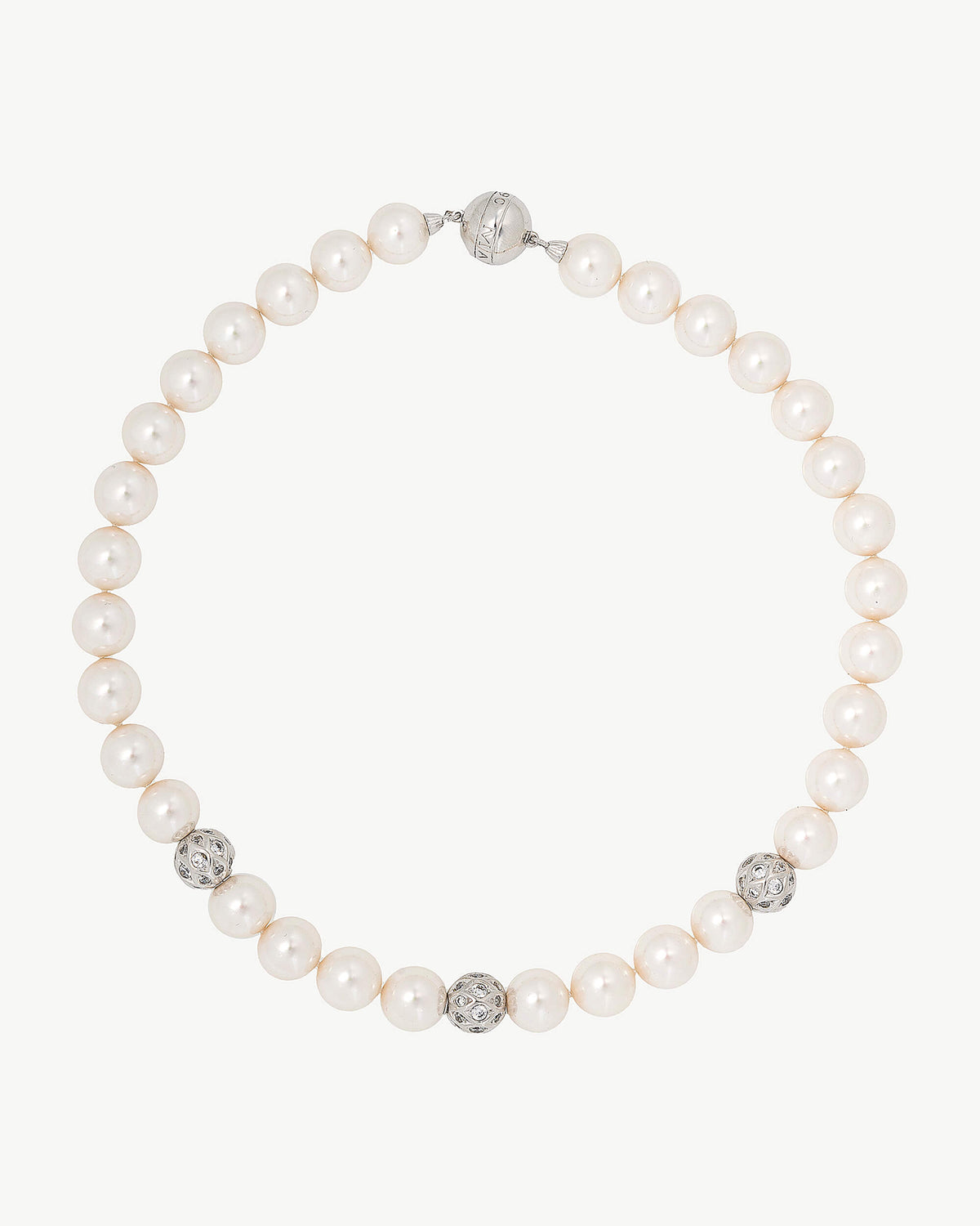 Halskette aus Perlen und Silber Esfera