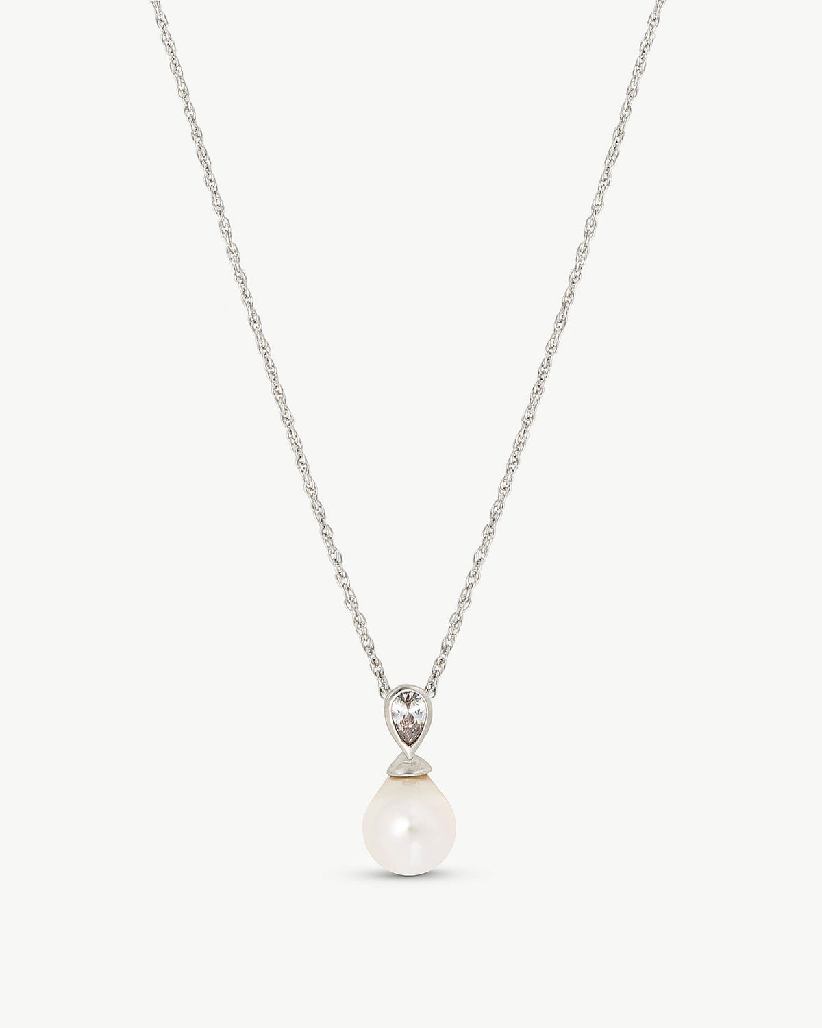 Silberne Perlenkette Selene
