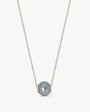 Silbergrauer Perlenhalsband 12 mm. Nuada