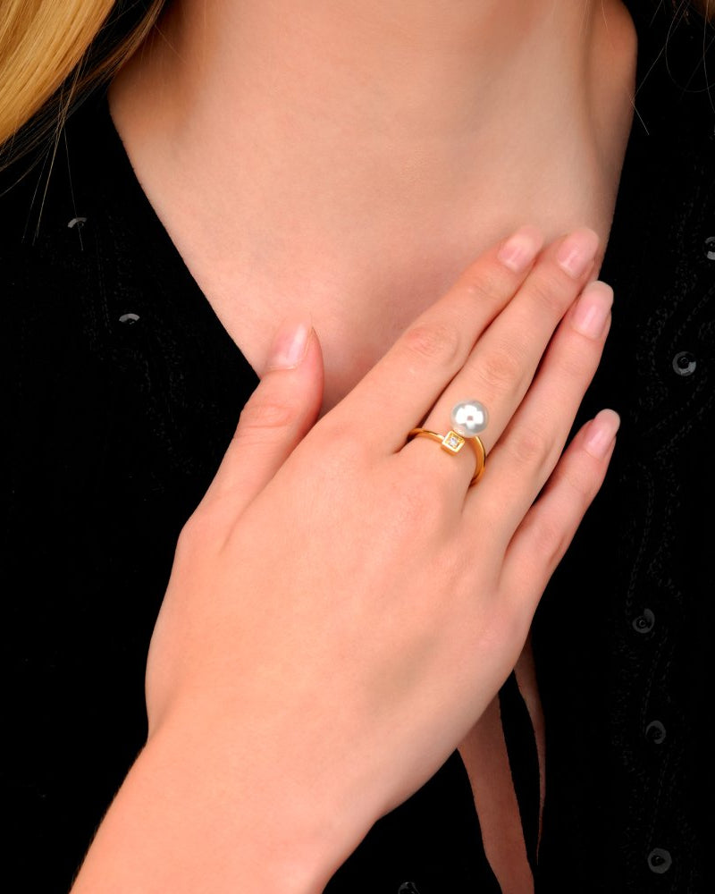 Anillo Perla 10mm y Circonita Cuadrada Dorado Selene