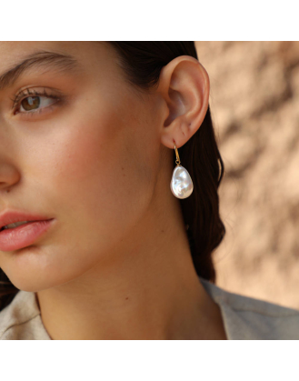 Keila earrings with wild pearl