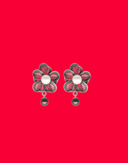 Pendientes Peregrina flor con perla colgante, Peregrina, Maria Tudor, pearl earrings, pendientes de perlas, pendientes con perlas, majorica