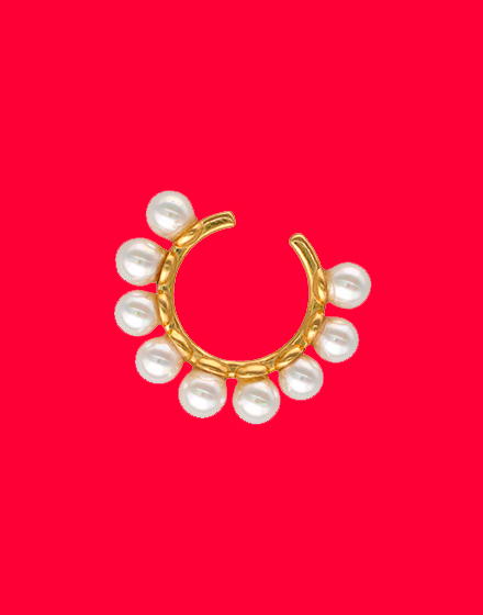 Pendiente Earcuff Kéa dorado con perlas redondas Majorica