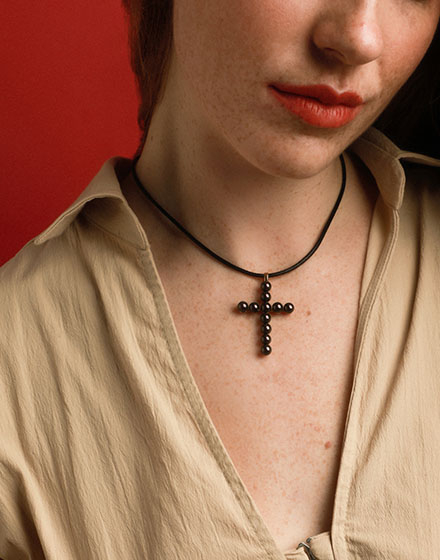 Crosses collection gold pendant with Tahiti pearl